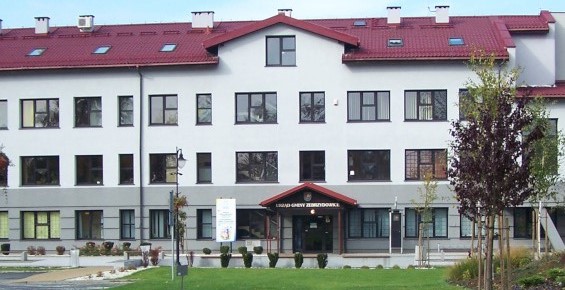 Zdjęcie budynku urzędu gminy